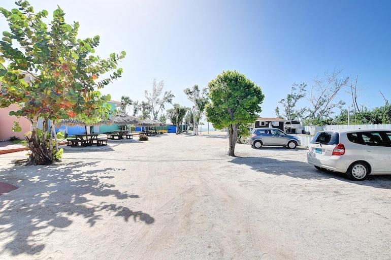 Beach Villas Coral Harbour Eksteriør bilde